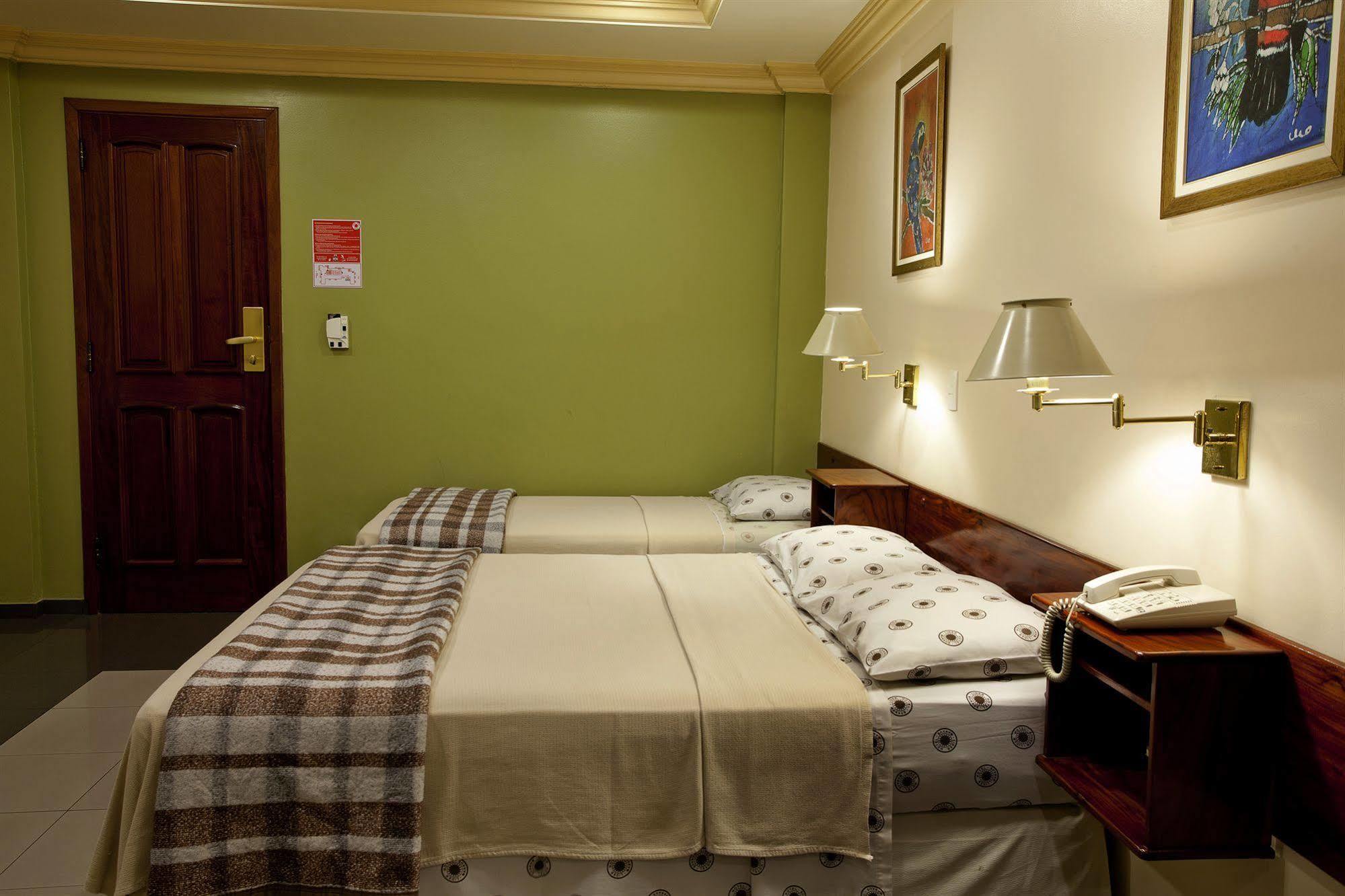 Lider Hotel Manaus Exterior foto